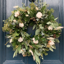 Load image into Gallery viewer, Large natural wreath
